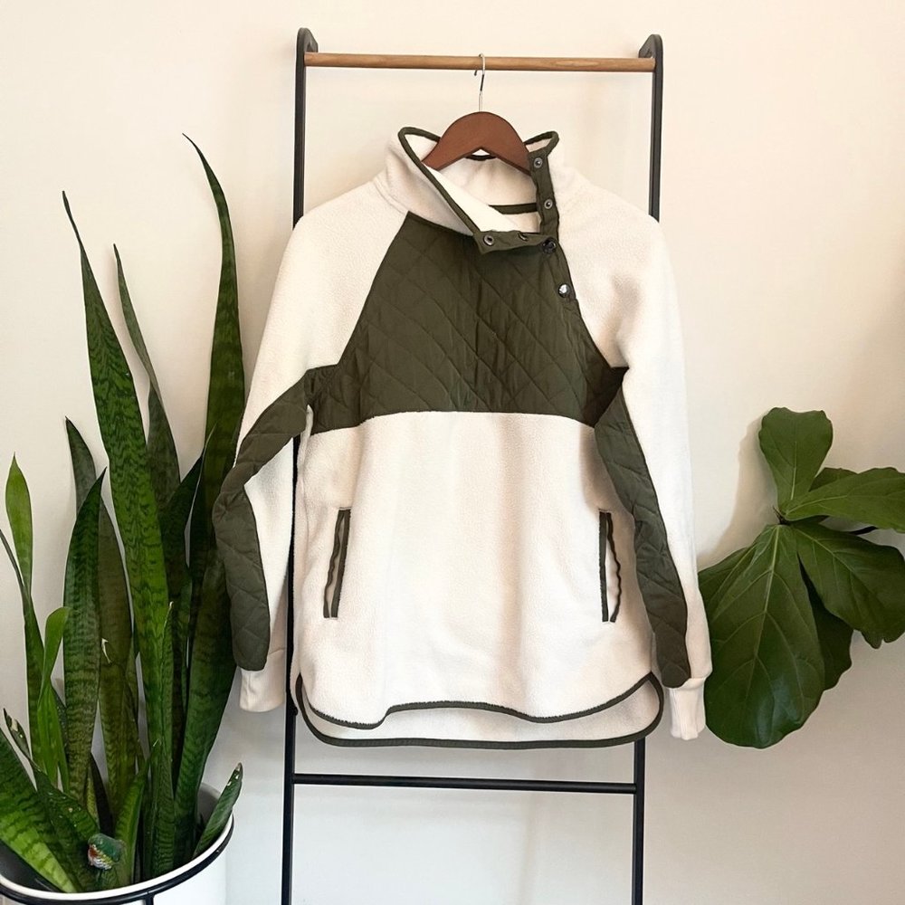 Abercrombie Asymmetrical Snap Fleece